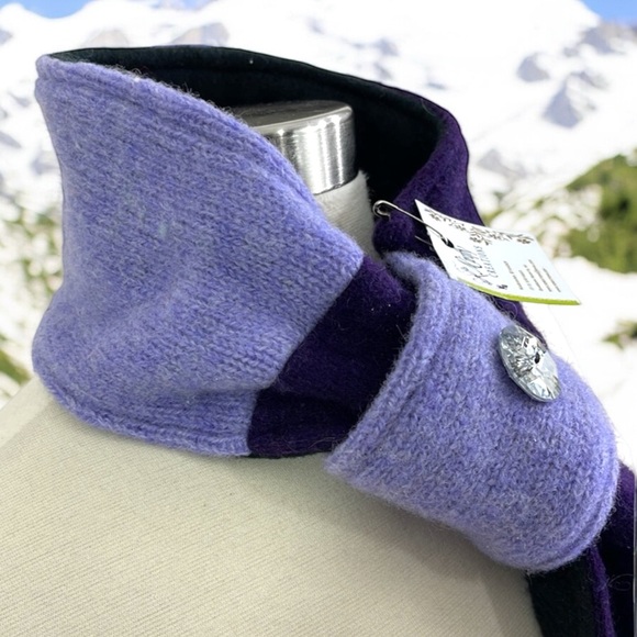 New Minfly Creations Purple Pocketed Scarf - Picture 10 of 16